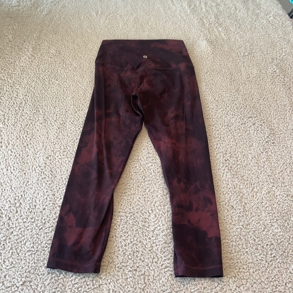 Lululemon Align Crop 21" *Diamond Dye
Diamond Dye Cassis Black size 4 - Picture 4 of 6